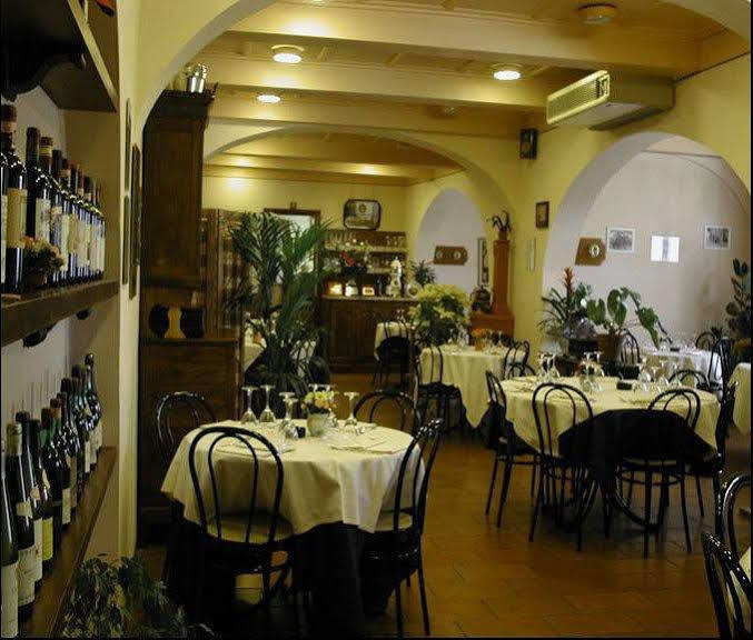 Hotel Il Cavallo Barberino di Mugello Exterior photo